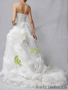 Свадебное   платье от дизайнера - Изображение #2, Объявление #1047291